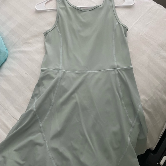 Exercise Dress in Light Green / Celadon - Picture 5 of 7